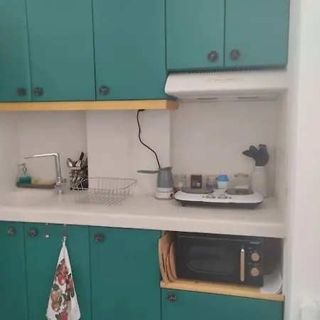 Apartment B3 - The Colorful One