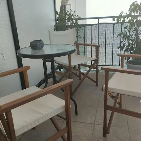 Apartment B3 - The Colorful One